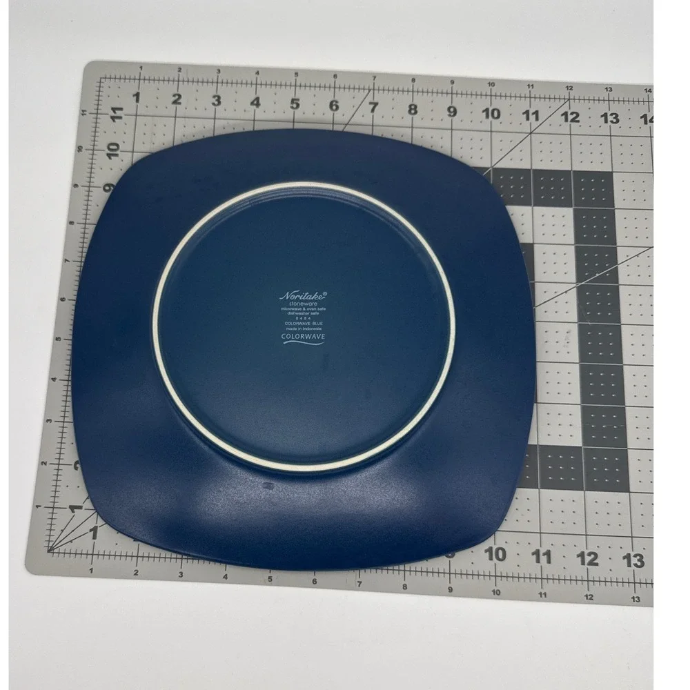 Noritake Colorwave Blue Square Dinner Plate 8484 Stoneware 10.75